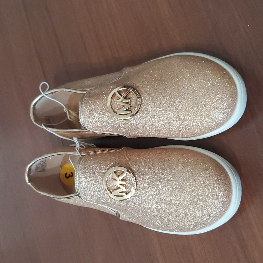 Michael kors youth shoes